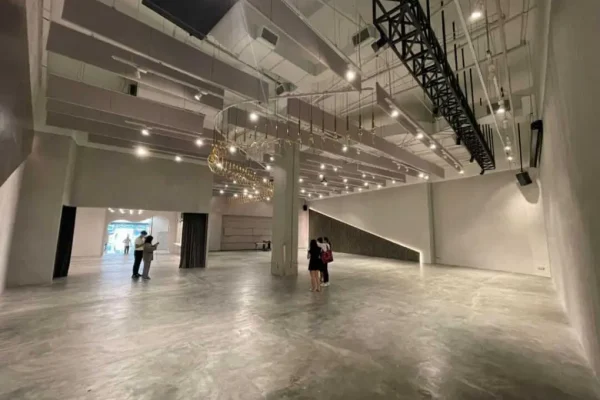 dffc01fe-b146-406b-8361-cb7969013aea-1